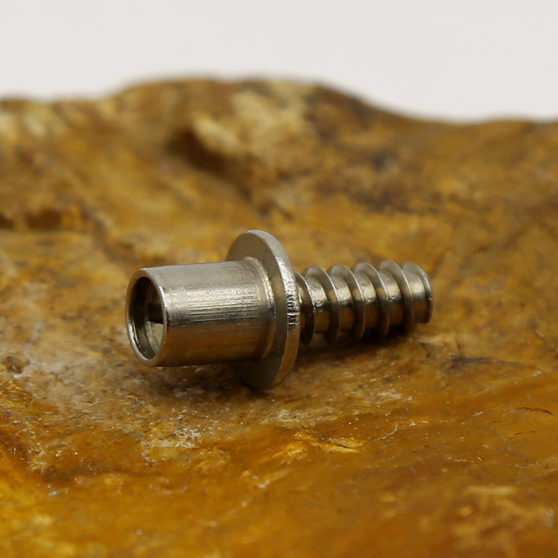 Производство винтов из нержавеющей стали на заказ