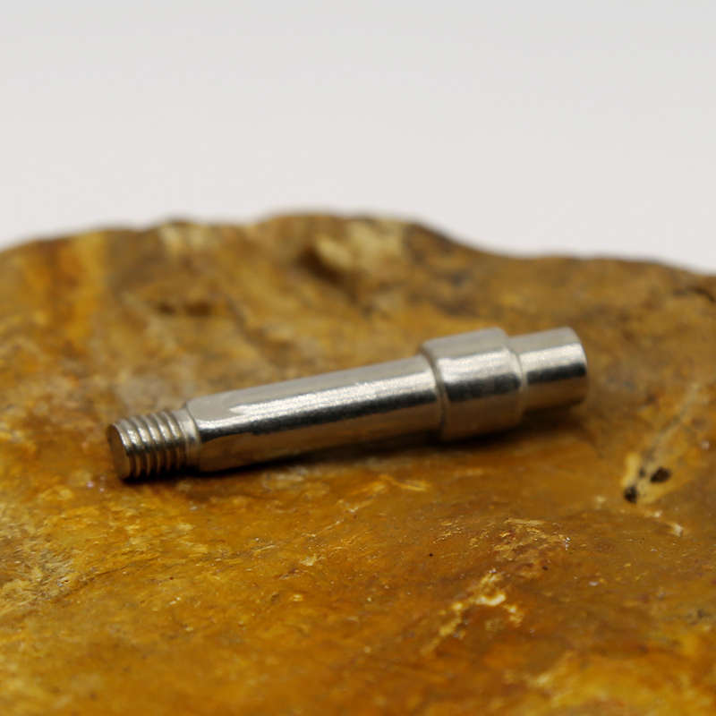 Производство винтов из нержавеющей стали на заказ