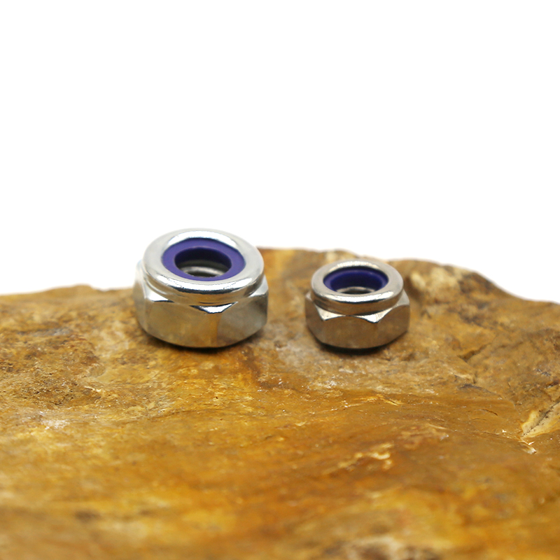 Контргайка с нейлоновой вставкой из нержавеющей стали